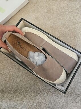 Espadrille Slip-On Flats in Taupe